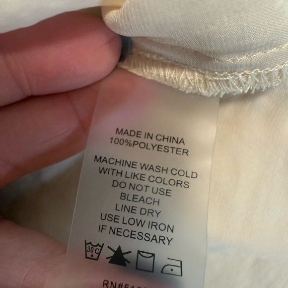 Vince Camuto sleeveless top blouse ivory size XL NWOT - Picture 5 of 5